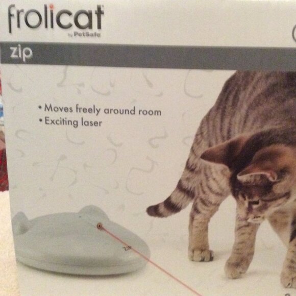 Petsafe toy by Frolicat - Picture 1 of 2